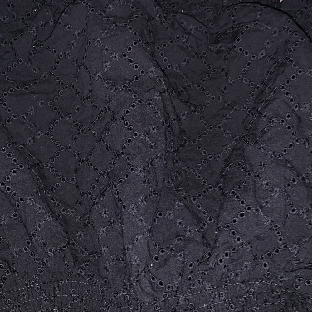 Divided (H&M) Black Short Sleeve Crop Top - Picture 3 of 3